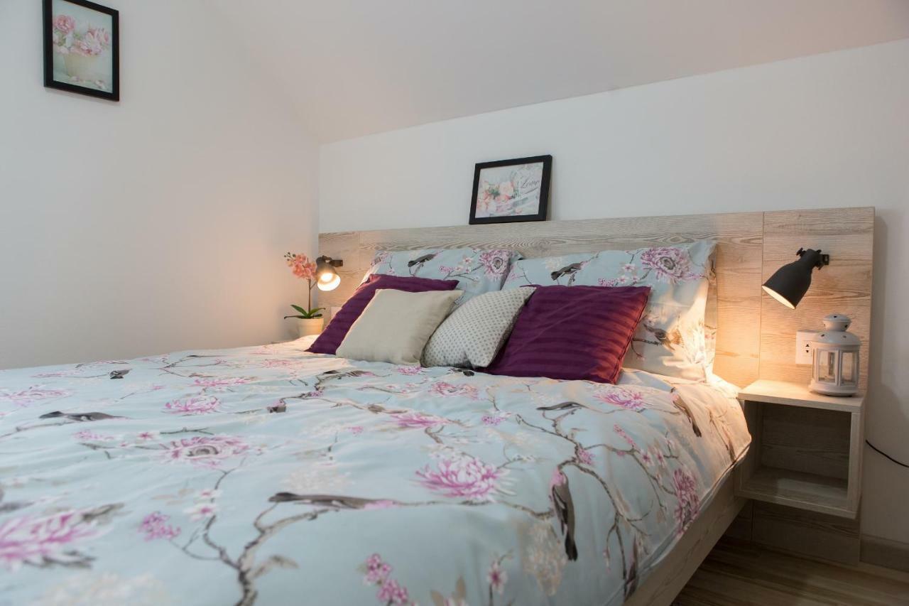 Apartment Kalimero Оточац Экстерьер фото